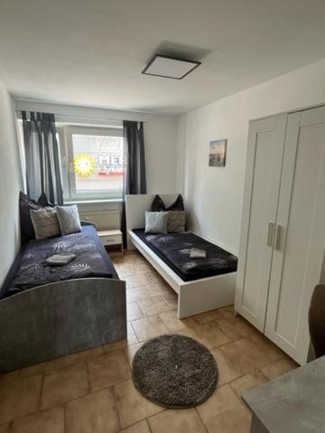 Monteurapart Neu-Ulm Ngoại thất bức ảnh